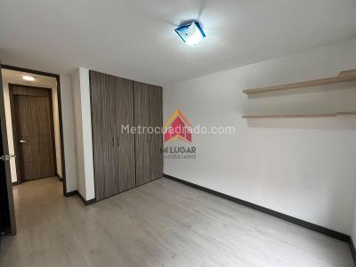 Apartamento en arriendo en Loma De Las Brujas, Envigado · foto 9 de 13