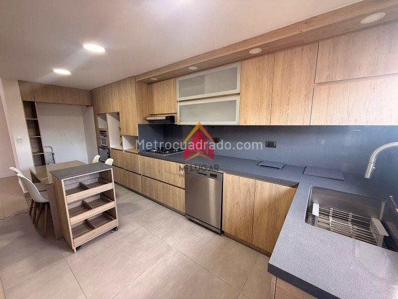 Apartamento en Arriendo, Jardines, Envigado
