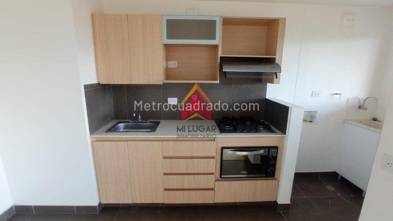 Apartamento en Arriendo, El Esmeraldal, Envigado - 2