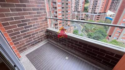 Apartamento de 3 alcobas en arriendo en Camino Verde, Envigado, 97 m² · foto 14 de 15