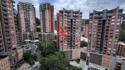 Apartamento de 3 alcobas en arriendo en Camino Verde, Envigado, 97 m² · foto 15 de 15