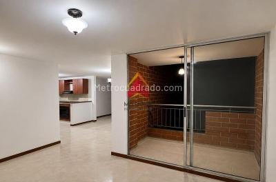 Apartamento en arriendo en Las Antillas, Envigado · foto 4 de 17