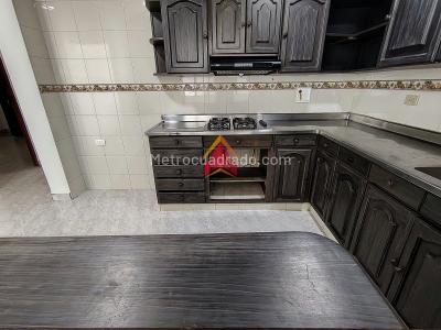 Apartamento de 3 alcobas en arriendo en Las Margaritas, Envigado, 110 m² · foto 2 de 14