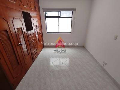 Apartamento de 3 alcobas en arriendo en Las Margaritas, Envigado, 110 m² · foto 7 de 14