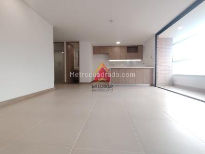 Apartamento en arriendo en Laureles, Medellín · foto 2 de 20