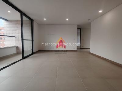 Apartamento en arriendo en Laureles, Medellín · foto 5 de 20