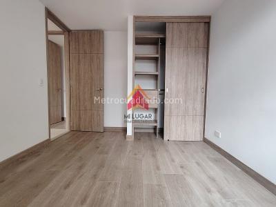 Apartamento en arriendo en Laureles, Medellín · foto 8 de 20