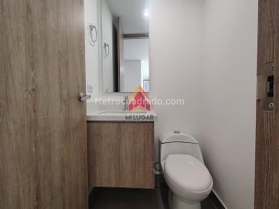 Apartamento en arriendo en Laureles, Medellín · foto 18 de 20