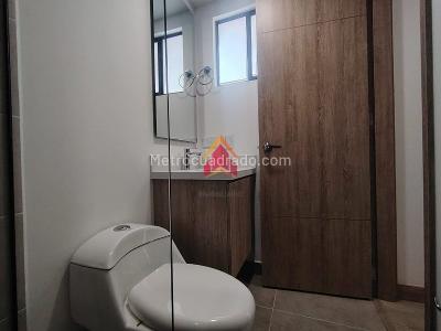 Apartamento en arriendo en Laureles, Medellín · foto 19 de 20