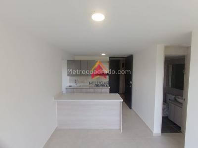 Apartamento de 3 alcobas en arriendo en Maria Auxiliadora, Sabaneta, 55 m² · foto 3 de 20