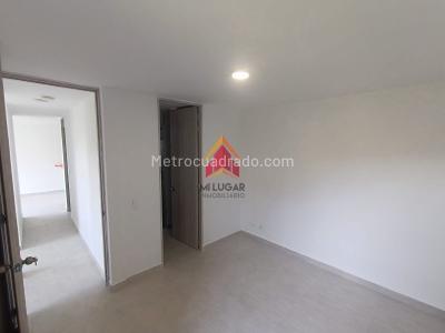 Apartamento de 3 alcobas en arriendo en Maria Auxiliadora, Sabaneta, 55 m² · foto 9 de 20