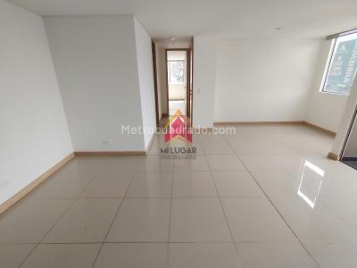 Apartamento de 2 alcobas en arriendo en El Esmeraldal, Envigado, 78 m² · foto 3 de 15