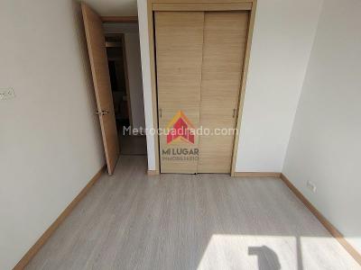 Apartamento de 2 alcobas en arriendo en El Esmeraldal, Envigado, 78 m² · foto 4 de 15