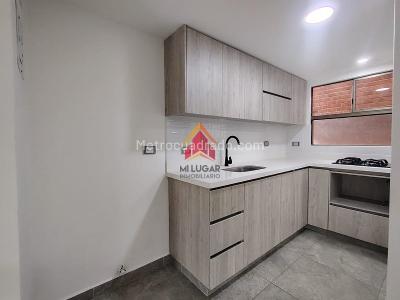 Apartamento de 3 alcobas en arriendo en El Escobero, Envigado, 100 m² · foto 2 de 17