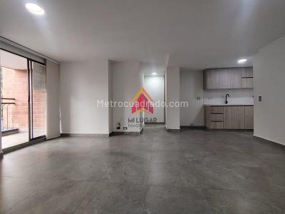 Apartamento de 3 alcobas en arriendo en El Escobero, Envigado, 100 m² · foto 5 de 17