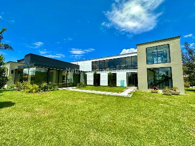 Casa de 4 alcobas en venta en Llano Grande, Rionegro, 930 m² · foto 12 de 20