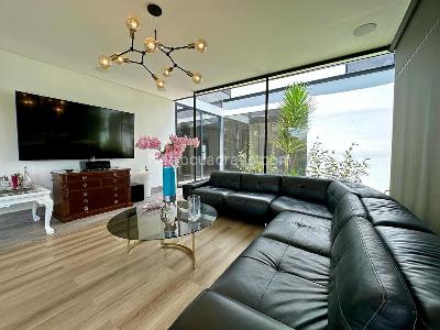 Casa de 4 alcobas en venta en Llano Grande, Rionegro, 930 m² · foto 3 de 20