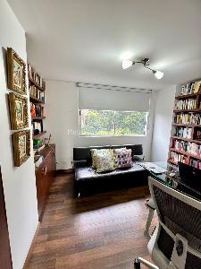 Apartamento de 3 alcobas en venta en El Poblado Las Santas, Medellín, 125 m² · foto 6 de 20