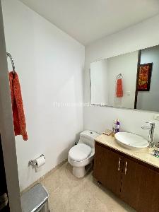 Apartamento de 3 alcobas en venta en El Poblado Las Santas, Medellín, 125 m² · foto 7 de 20