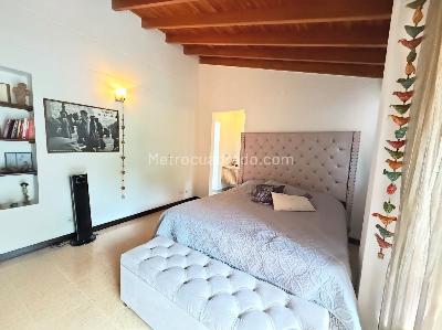 Casa de 3 alcobas en venta en Loma La Sebastiana, Envigado, 240 m² · foto 12 de 15