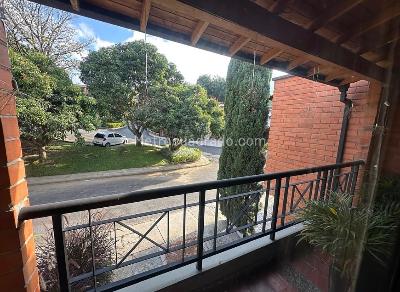 Casa de 3 alcobas en venta en Loma La Sebastiana, Envigado, 240 m² · foto 8 de 15