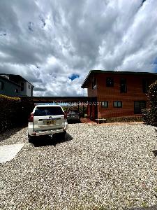 Casa de 3 alcobas en venta en El Escobero, Envigado, 250 m² · foto 18 de 20