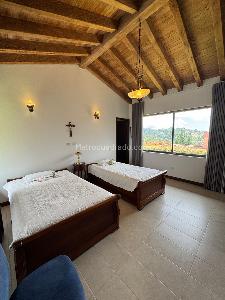 Casa de 3 alcobas en venta en El Escobero, Envigado, 250 m² · foto 10 de 20