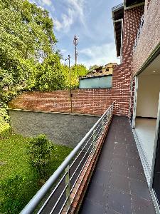 Casa de 3 alcobas en venta en Intermedia, Envigado, 265 m² · foto 9 de 20