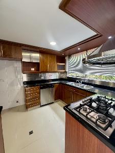Casa de 3 alcobas en venta en Loma Benedictinos, Envigado, 272 m² · foto 14 de 20