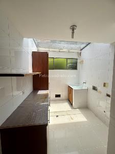 Casa de 3 alcobas en venta en Loma Benedictinos, Envigado, 272 m² · foto 16 de 20