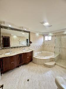 Casa de 3 alcobas en venta en Loma Benedictinos, Envigado, 272 m² · foto 20 de 20