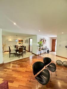 Casa de 3 alcobas en venta en Loma Benedictinos, Envigado, 270 m² · foto 9 de 20