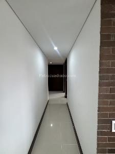 Apartamento en venta en Laureles, Medellín · foto 9 de 18