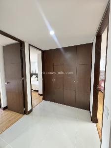 Apartamento en venta en Laureles, Medellín · foto 12 de 18