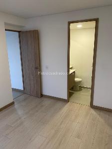 Apartamento de 2 alcobas en venta en Fatima, Itagüí, 56 m² · foto 13 de 17