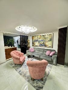 Casa de 3 alcobas en venta en La Sebastiana, Envigado, 270 m² · foto 3 de 20