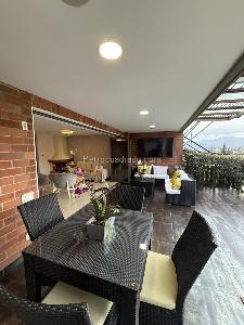 Casa de 3 alcobas en venta en La Sebastiana, Envigado, 220 m² · foto 5 de 20