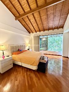 Casa de 3 alcobas en venta en Los Balsos, Medellín, 281 m² · foto 12 de 20