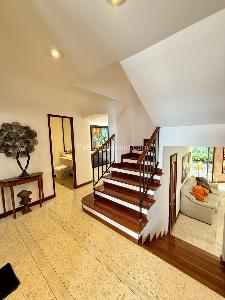 Casa de 3 alcobas en venta en Los Balsos, Medellín, 281 m² · foto 2 de 20