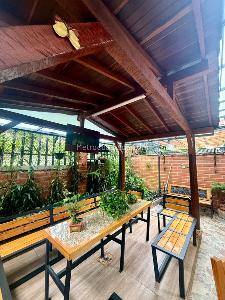 Casa de 3 alcobas en venta en Belen Loma De Los Bernal, Medellín, 140 m² · foto 2 de 18