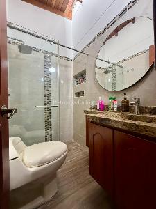 Casa de 3 alcobas en venta en Belen Loma De Los Bernal, Medellín, 140 m² · foto 17 de 18