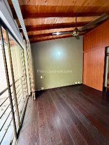 Casa de 3 alcobas en venta en Cumbres, Envigado, 166 m² · foto 8 de 20