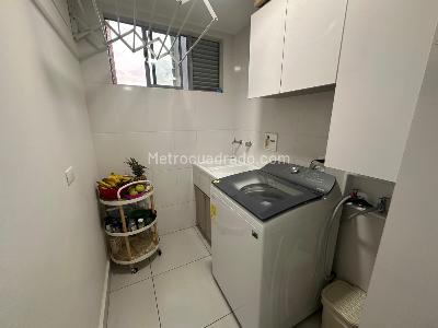 Apartamento de 3 alcobas en venta en Loma De Los Mesa, Envigado, 97 m² · foto 9 de 20