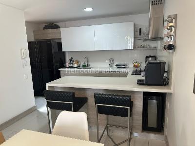 Apartamento de 3 alcobas en venta en Loma De Los Mesa, Envigado, 116 m² · foto 11 de 20