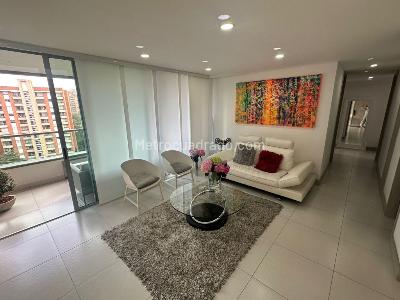 Apartamento de 3 alcobas en venta en Loma De Los Mesa, Envigado, 116 m² · foto 4 de 20