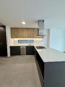 Apartamento de 3 alcobas en venta en El Poblado, Medellín, 105 m² · foto 7 de 20