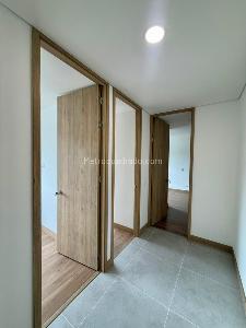 Apartamento de 3 alcobas en venta en El Poblado, Medellín, 105 m² · foto 12 de 20