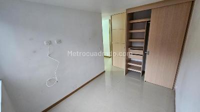 Apartamento de 3 alcobas en venta en Las Antillas, Envigado, 61 m² · foto 11 de 16