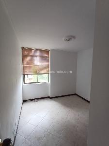 Apartamento de 2 alcobas en venta en El Poblado, Medellín, 82 m² · foto 13 de 20