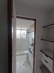 Apartamento de 2 alcobas en venta en El Poblado, Medellín, 82 m² · foto 14 de 20